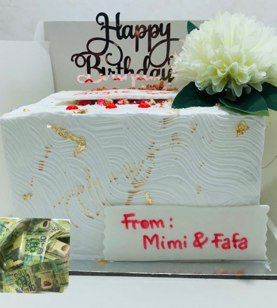 Surprise Money-Box Cake (Whipping Cream)