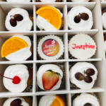 15 pcs cupcakes with fruits